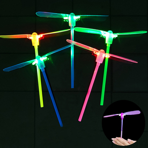 Juguetes de Libélula LED Brillantes, Paracaídas Luminoso Volador, Juguetes Luminosos para Niños, Juguete de Libélula Brillante - Product Image 6