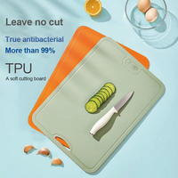 2026 accessoires de cuisine planche à fruits en plastique planche à découper personnalisée paille de blé planche à découper avec poignée