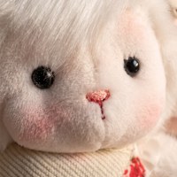 Porte-clés en peluche agneau multicolore en gros, pendentif animal en peluche doux pour décoration de sac à dos, cadeaux de fête d'anniversaire
