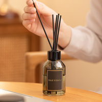 Vente d'usine Bougies parfumées à la cire de soja et diffuseur d'arôme à roseau de luxe Ensemble cadeau de qualité supérieure pour la décoration intérieure Parfum Hôtel