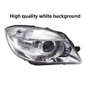 Faro Anteriore Skoda <span class=keywords><strong>Fabia</strong></span> Semiassemblato Bianco con Lente, Adatto per Modelli Vecchi dal <span class=keywords><strong>2008</strong></span>, 2009, 2010 e 2011, Codice Ricambio 5JD941016A - Product Image 2