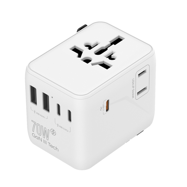 New 2AC PD 70W USB Universal Adaptor Small Size Gan Travel Adapter with Power Bank Outlets International Adaptor Made Copper