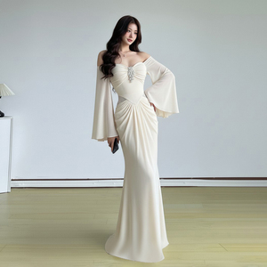 Spring 2026 New Product - European Women's Fashion Pure Color Strapless A-line Plaid <b>Ruffled</b> <b>Dress</b> - Product Image 1