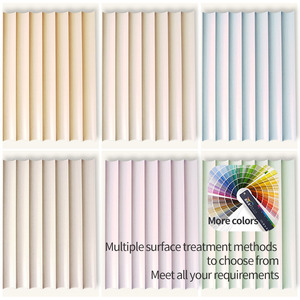 Decoración de Pared Interior Moderna, Revestimiento de Pared de <span class=keywords><strong>PVC</strong></span> Resistente a la Humedad, Panel de Pared con Ranuras Verticales y Superficie Estampada - Product Image 5