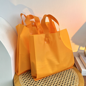 Bolsas de Plástico de Polietileno con Logotipo Personalizado, Bolsas de Embalaje para Ropa, Coloridas, con Asas Suaves, para Compras - Product Image 3