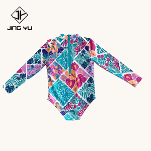 Maillots de bain une pièce à col haut imprimés, anti-UV, en nylon doux, personnalisés pour filles, style hawaïen, conçus par le fabricant - Product Image 2