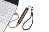 Briquet électronique vintage en bois de santal sculpté, rechargeable par USB, portable, créatif, coupe-vent, durable, pour cadeaux promotionnels