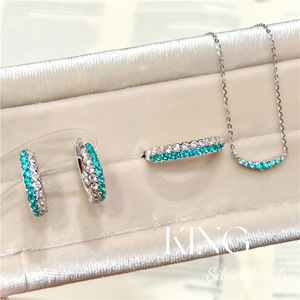 Conjunto de Joyería King Silver: Collar, Anillo y Pendientes con Diseño de Doble Espiral, de Moda para Fiestas, en Aleación de Zinc con Engaste de Canal - Product Image 1