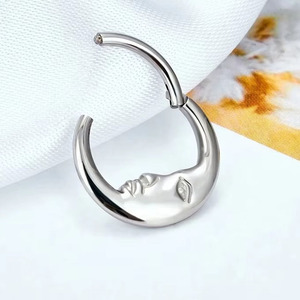 Anneau segmenté articulé en acier inoxydable 316L, motif croissant de lune, pour septum et hélix |   Bijoux de piercing corporel hypoallergéniques - Product Image 3