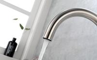 Robinet de cuisine moderne en acier inoxydable 304 avec cartouche céramique, finition nickel brossé, pour eau chaude/froide