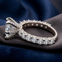 Bagues de fiançailles et de mariage personnalisées Kirin pour femmes en argent sterling S925 véritable avec moissanite GH sertie à griffes OEM ODM