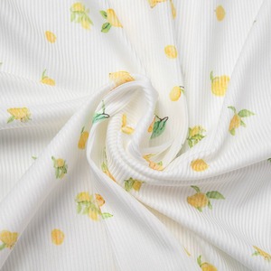 Bộ ba món quần ngắn tay dài áo dây in họa tiết - Product Image 6