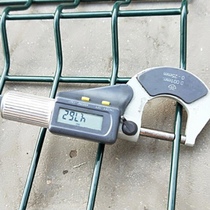 Customized Heat Treated Galvanized Steel <strong>Garden</strong> Fences Panels Outdoor PVC Coated V Bending 3D Curved Welded Wire <strong>Mesh</strong> - Product Image 5