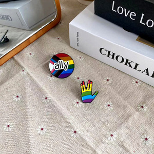 Personalizable Venta caliente Metal Crafts Plague Doctor Beak Face Broche Pin Insignia Cool Jewelry Adornado Ropa Pin <span class=keywords><strong>de</strong></span> solapa Broche - Product Image 3