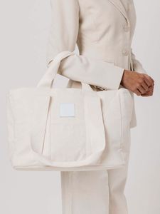 Sac fourre-tout en toile avec logo personnalisé, grande poche zippée, sacs fourre-tout en toile originaux pour le shopping et les voyages - Product Image 4