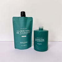 Pochette de recharge recyclable avec logo personnalisé pour savon liquide huile pour le corps lotion crème pour les mains emballage de soin de la peau