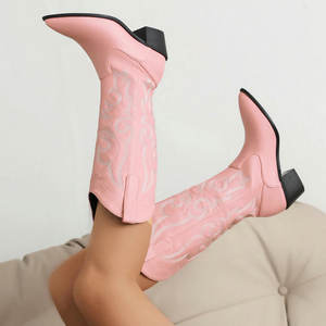 Bottes en cuir <span class=keywords><strong>noir</strong></span> pour femmes BUSY GIRL XYF4912 bottes hautes pour femmes bottes de cowboy <span class=keywords><strong>western</strong></span> à talons épais brodés pour femmes - Product Image 2