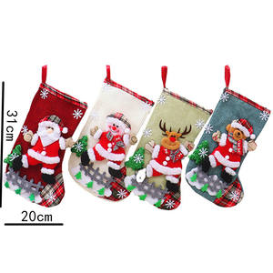 Vente en gros de bas de Noël 42 styles pour décoration de la maison, ornement de fête, cadeau pour enfant - Product Image 3