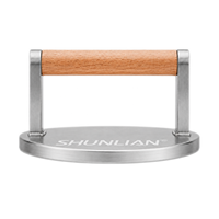 Presse à griller robuste en acier inoxydable de 8 mm d'épaisseur avec manche en bois résistant à la chaleur pour restaurants, traiteurs, barbecues, écoles et extérieur