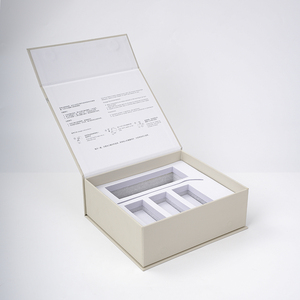 Boîte rigide personnalisée beige avec fermeture magnétique à rabat, fabriquée en Chine, pour emballage de cadeau nid d'oiseau avec <span class=keywords><strong>insert</strong></span> - Product Image 1