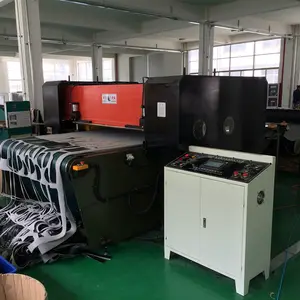 Automatic die cutting press