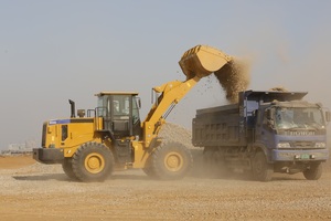 Bestselling Products 2.3 M³ 5ton Sem653d Front Engine Wheel Loaders with Mechanical Control - Product Image 3