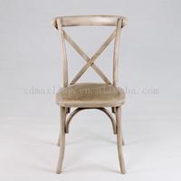 Chaises de salle à manger empilables en bois vieilli avec dossier en X