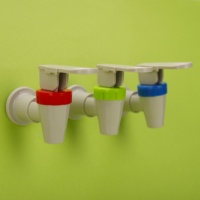 Distributeur d'eau Chino, robinet chauffe-eau, robinet d'eau en plastique chaud et froid, robinet de distributeur d'eau, robinet de refroidisseur d'eau