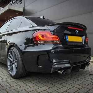 Aileron arrière en fibre de carbone style P pour BMW Série 1 E82 Coupé Berline 2007-2013 - Product Image 6