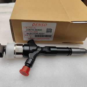 หัวฉีดน้ำมันดีเซล YUKE รุ่น 23670-30400 ใหม่ ทำจากสแตนเลส สำหรับรถยนต์ Hilux - Product Image 1