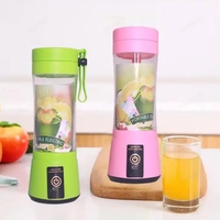 Mini oplaadbare fruitblender voor huishoudelijk, buiten- en hotelgebruik, variabele snelheid, drukknopbediening, roestvrijstalen mengkom