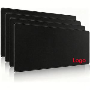 Tapis de souris gaming surdimensionné personnalisé, tapis de bureau étendu en tissu tissé avec bords cousus et impression de logo pour le bureau et la maison - Product Image 1