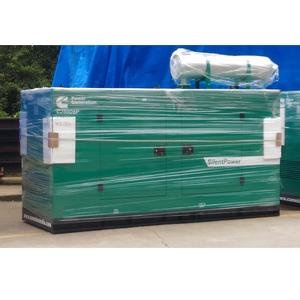 Ensemble DG silencieux 50kVA/40KW comprenant un moteur de marque Cumminss Couplé à 50 KVA, 415V STAMFORD faire alternateur - Product Image 2