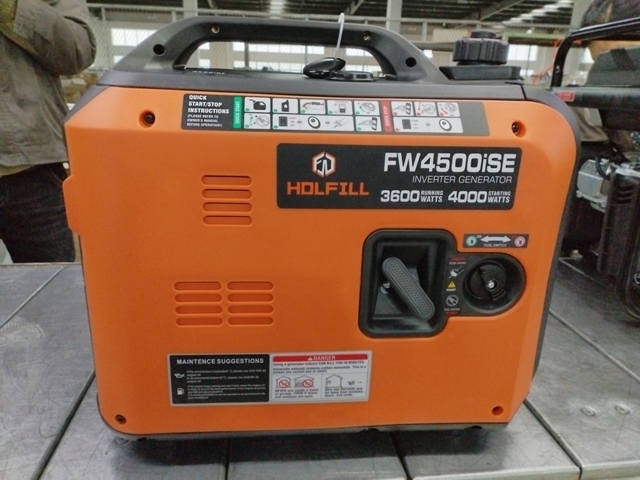 5500 Watt Portable Generator Gasoline 120V 240V Dual Voltage 60Hz for Home Backup