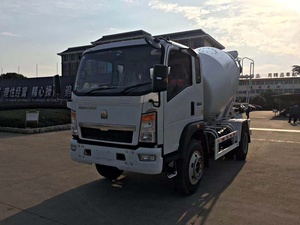 Camion malaxeur à béton léger HOWO Sinotruk 4x2 6m3 Mini camion malaxeur mobile Moteur diesel à vendre à bas <span class=keywords><strong>prix</strong></span> - Product Image 5
