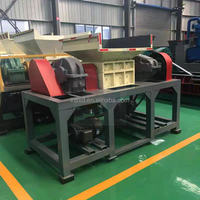 Déchiqueteur hydraulique puissant à double arbre pour le recyclage du papier, du bois, du métal et du plastique, idéal pour les centres de recyclage