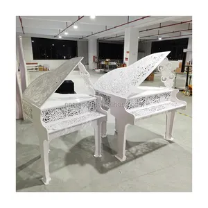 웨딩 화이트 PVC 아크릴 조각 장식 패턴 피아노 모양 장식 배경