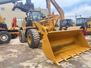 รถตักล้อยาง CAT 966H มือสอง ราคาถูก ของแท้จากญี่ปุ่น สภาพดี รถตักขนาดใหญ่ Caterpillar CAT 966H มือสอง - Product Image 3