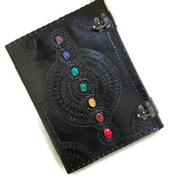 Carnet en cuir 7 chakras, pierre médiévale en relief, fait à la main, carnet de notes, journal de bureau, carnet de poésie, carnet de croquis