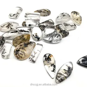 Wholesale natural high quality small tree crystal pendant carvings for home decoration