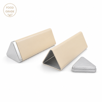 Boîte en métal triangulaire personnalisée avec impression mate pour le stockage du thé et des bonbons