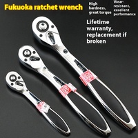 Japon Fukuoka Jeu de clés à cliquet rapide industriel comprenant un grand moyen petit outil de plaque de manchon de mouche rapide Allemagne importée