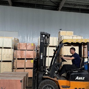 Tùy chỉnh băng dính cuộn PE màng bảo vệ với cao su cho thiết bị bảo vệ bề mặt băng màu xanh - Product Image 6