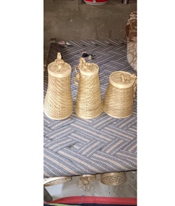 Ensemble de paniers de rangement en bambou naturel, fabriqués à la main avec expertise pour une décoration rustique et une organisation quotidienne efficace - Product Image 1