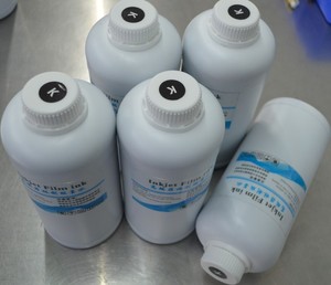 Negro oscuro del color de inyección de <span class=keywords><strong>tinta</strong></span> de impresión de película para L1300 película de la impresora de <span class=keywords><strong>tinta</strong></span> - Product Image 6