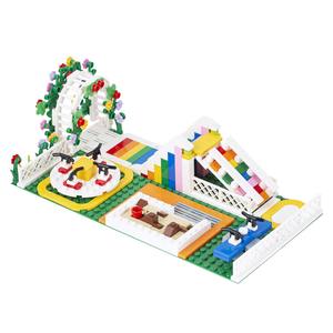 MOC4038 Série City - Modèle de scène de terrain de jeux avec bâtiments célèbres - Briques en plastique - Jeux de construction éducatifs DIY pour adolescents et adultes - Product Image 1