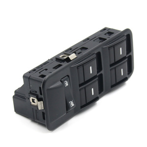 สวิตช์กระจกไฟฟ้าแลนด์โรเวอร์ YUD501570PVJ สวิตช์ไฟฟ้าอัตโนมัติสำหรับเปลี่ยนซ่อม - Product Image 2