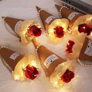 Kit de fabrication de bouquet de glaces pour la Saint-Valentin en gros D386 - Ensemble cadeau de fleurs de savon pour la petite amie, anniversaire, décoration de fête - Product Image 1