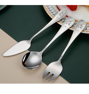 ชุดช้อนส้อมมีดหรูหรา DFG1110 แบบกำหนดเองได้ 3 ชิ้น ลายหมี CN/GUA - Product Image 5