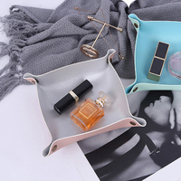 Plateau de rangement de bureau en cuir PU 15x15cm style nordique pour bijoux, cosmétiques et clés – Artisanat du cuir